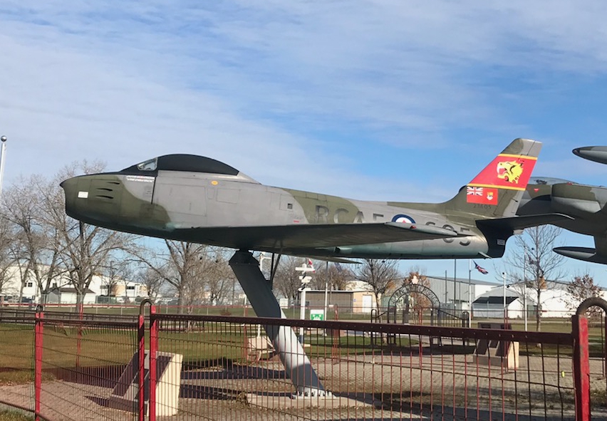 Canadair Sabre 6